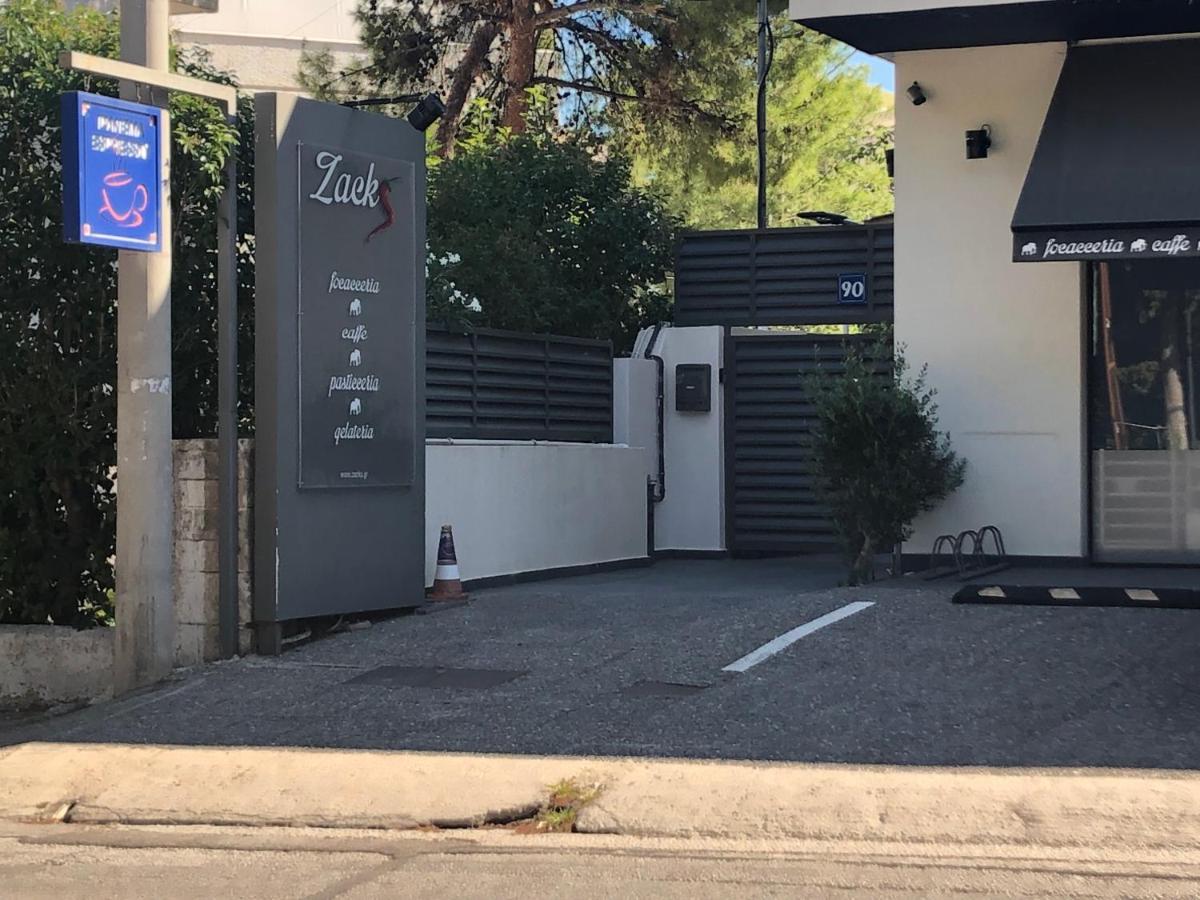 Zack's Piccolo Comfort Atene Esterno foto